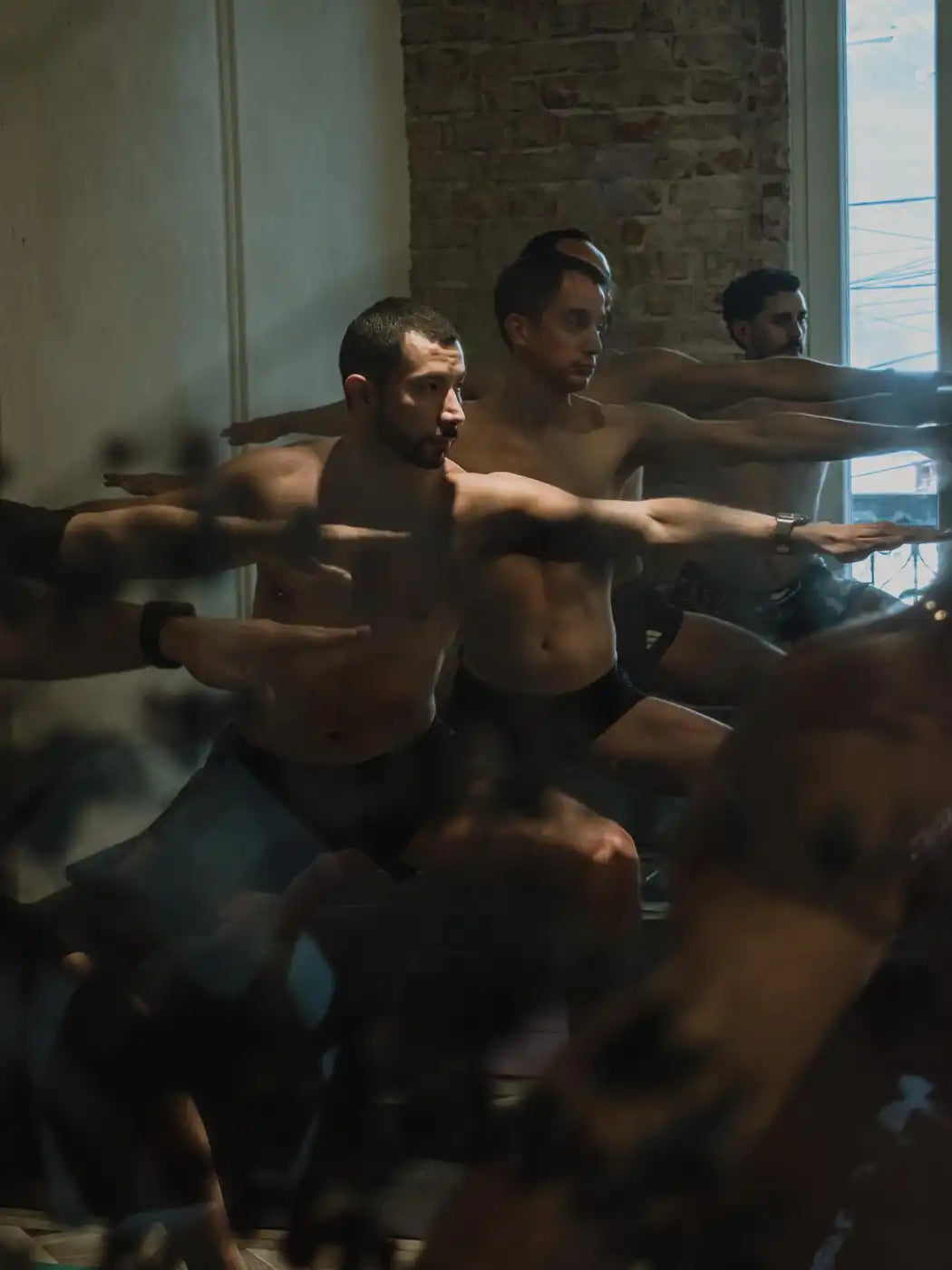 ZENOUT: yoga para hombres, un espacio seguro de autocuidado consciente